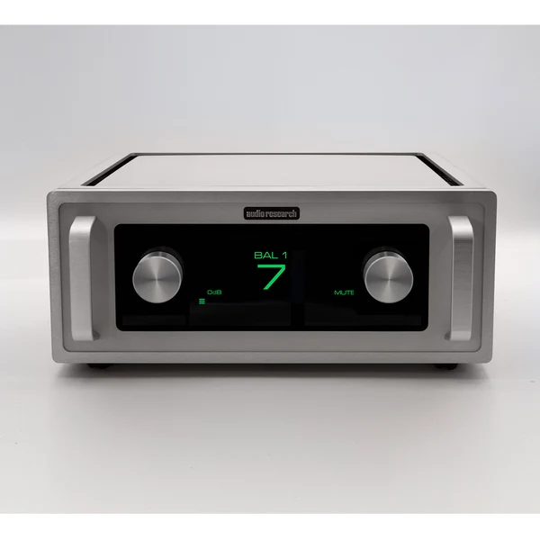 Audio Research Reference 7 Line-Stage Preamplifier