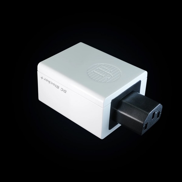 iFi DC Blocker+